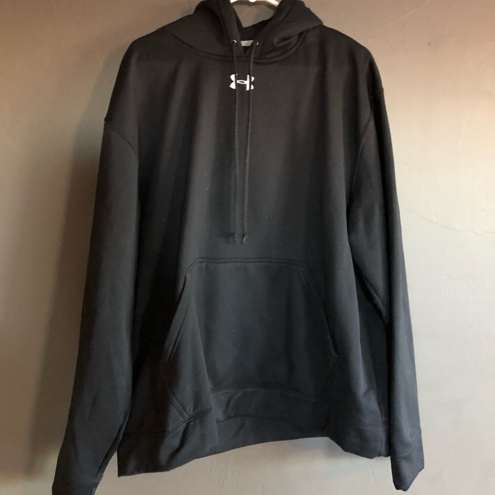 Men’s Black Under Armour Sweatshirt